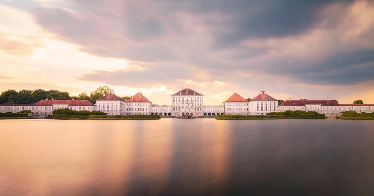Monaco: Visita Privata Guidata al Palazzo di Nymphenburg con Accesso Prioritario